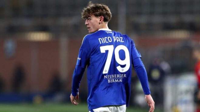 Nico Paz con el Como