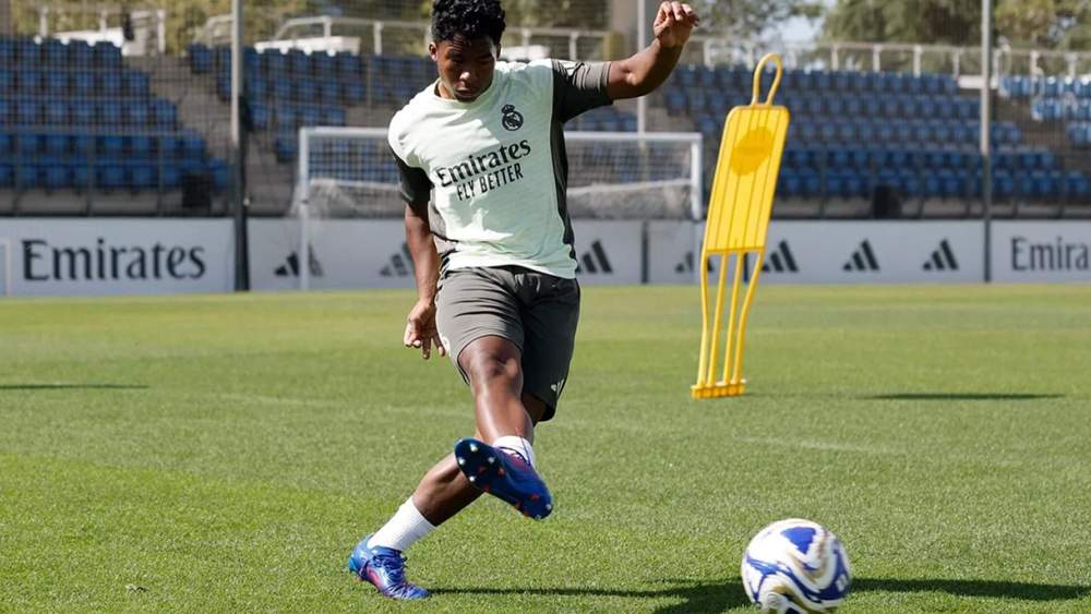 Endrick entrenando con el Real Madrid en Valdebebas. Endrick entrenando con el Real Madrid en Valdebebas.