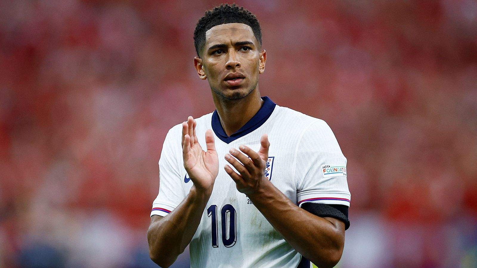 Jude Bellingham durante un partido de Inglaterra