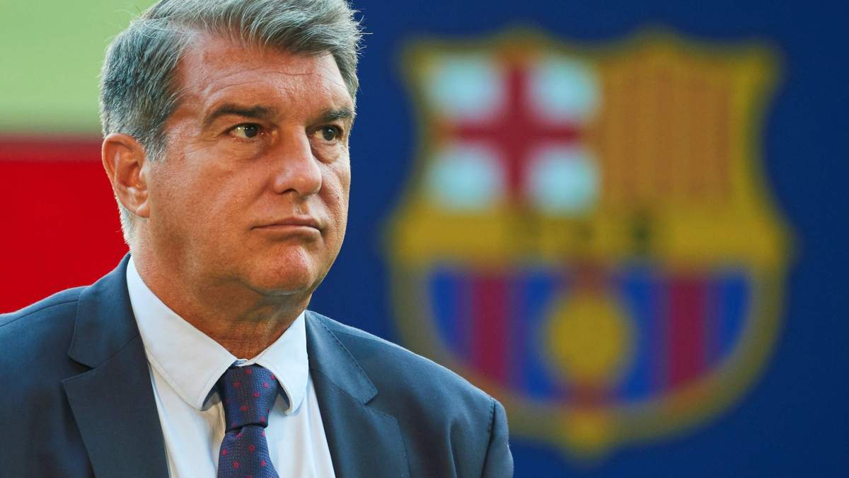 Joan Laporta con fondo del Barça Joan Laporta con fondo del Barça