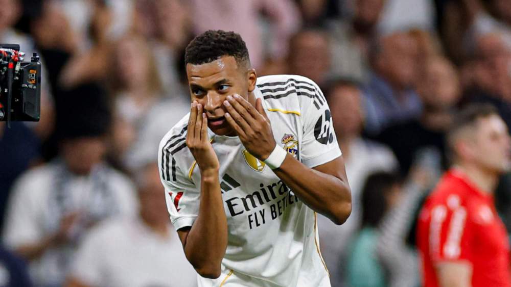 Mbappé celebrando su gol ante el Villarreal Mbappé celebrando su gol ante el Villarreal
