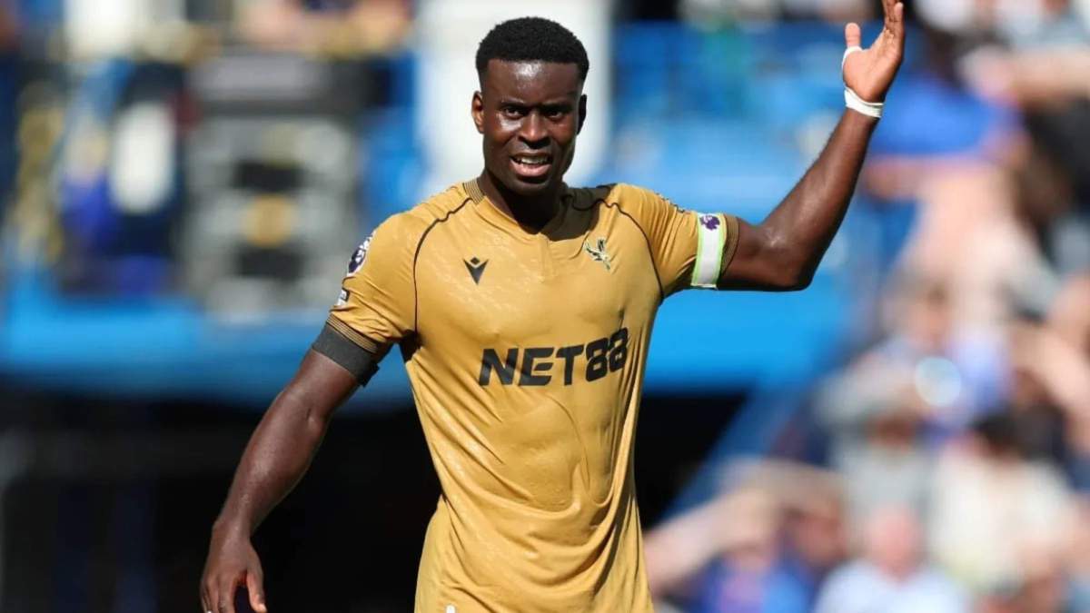 El Crystal Palace ya empieza a asumir la salida de Marc Guéhi