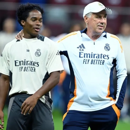 Ancelotti con Endrick en el Real Madrid Ancelotti con Endrick en el Real Madrid