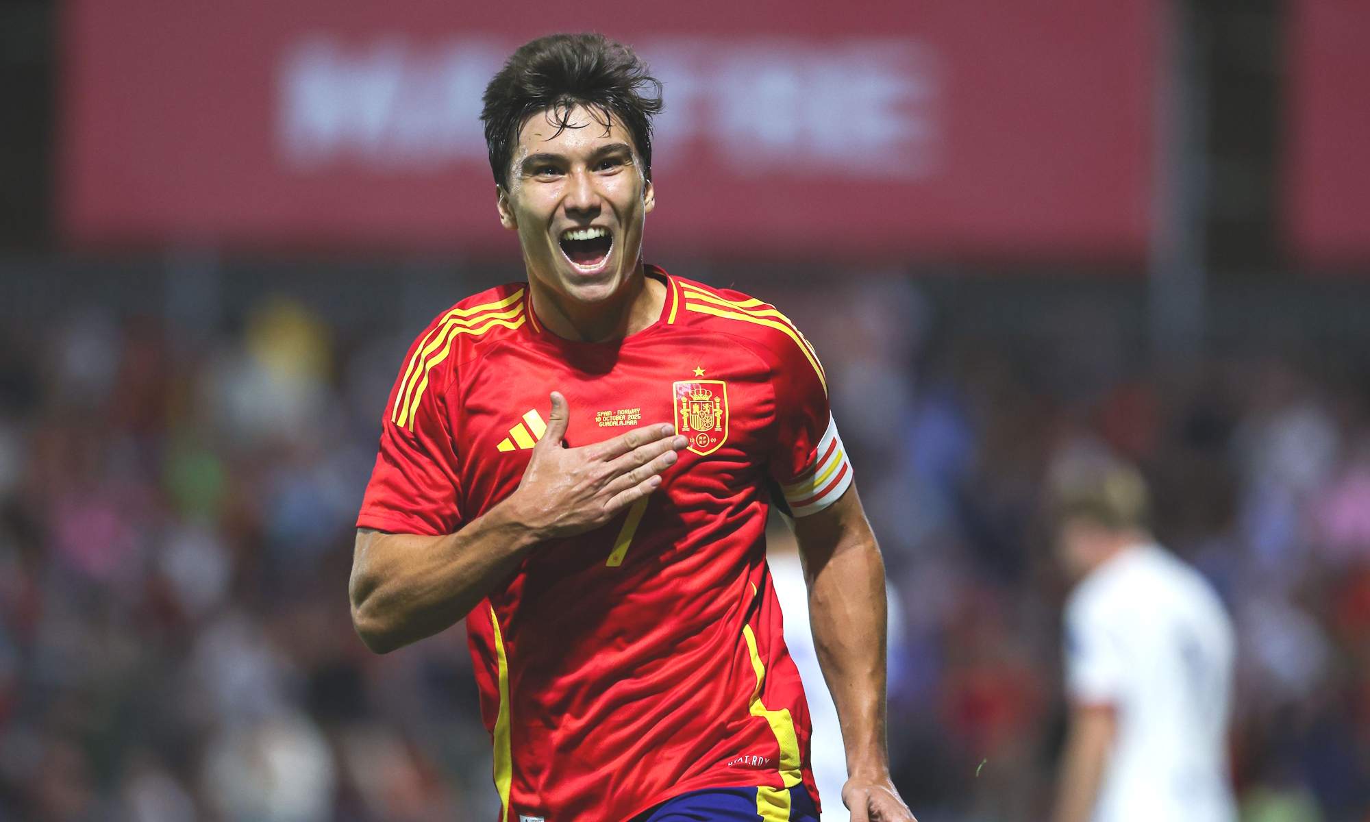 Gonzalo García celebrando con la Selección Española