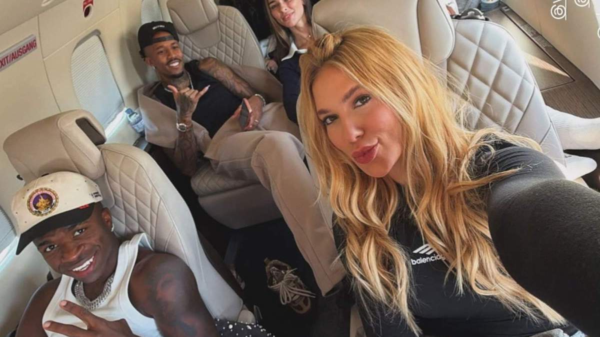 Vinicius con su nueva novia Vinicius con su nueva novia