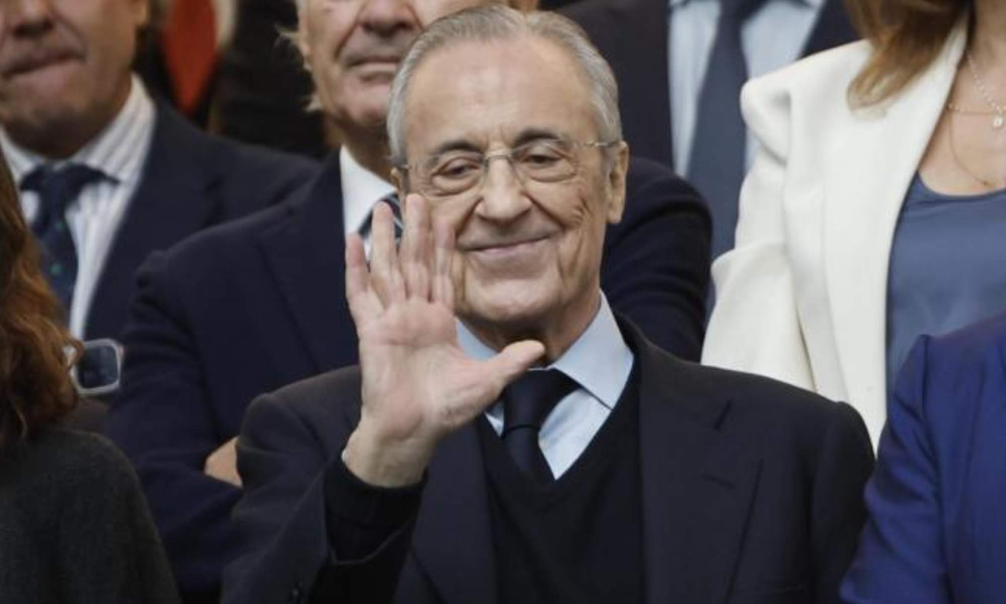 Florentino celebra las últimas noticias sobre la Superliga y va con todo Florentino celebra las últimas noticias sobre la Superliga y va con todo