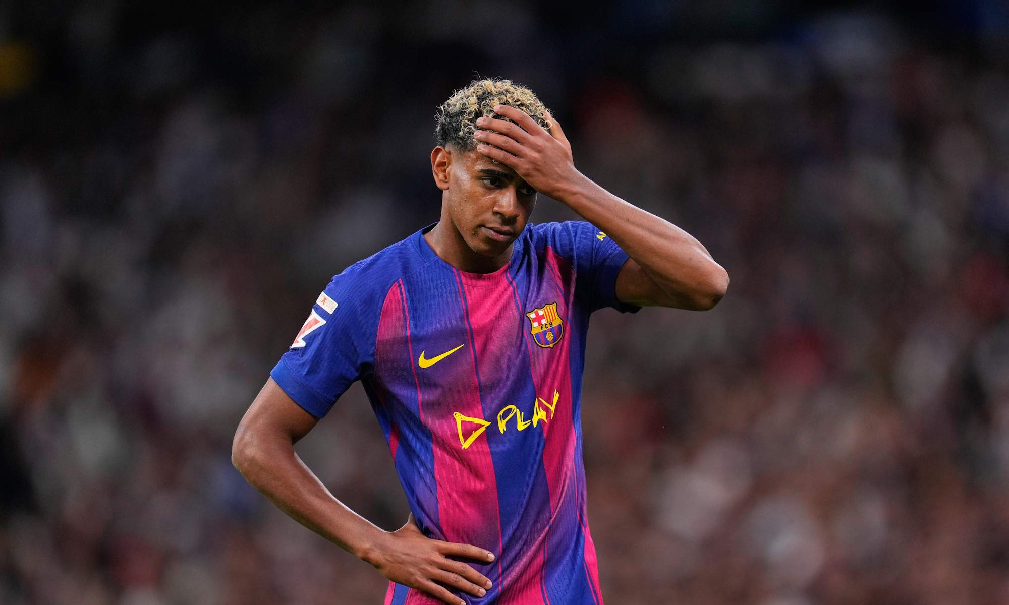 Lamine Yamal con el Barça preocupado Lamine Yamal con el Barça preocupado