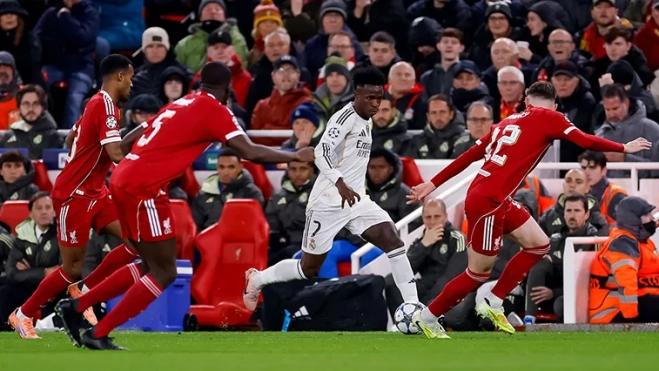 Vinicius frente al Liverpool Vinicius frente al Liverpool