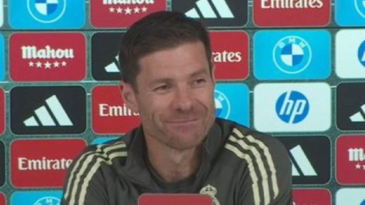 Real Madrid Xabi Alonso Rayo Vallecano Egos Real Madrid Xabi Alonso Rayo Vallecano Egos
