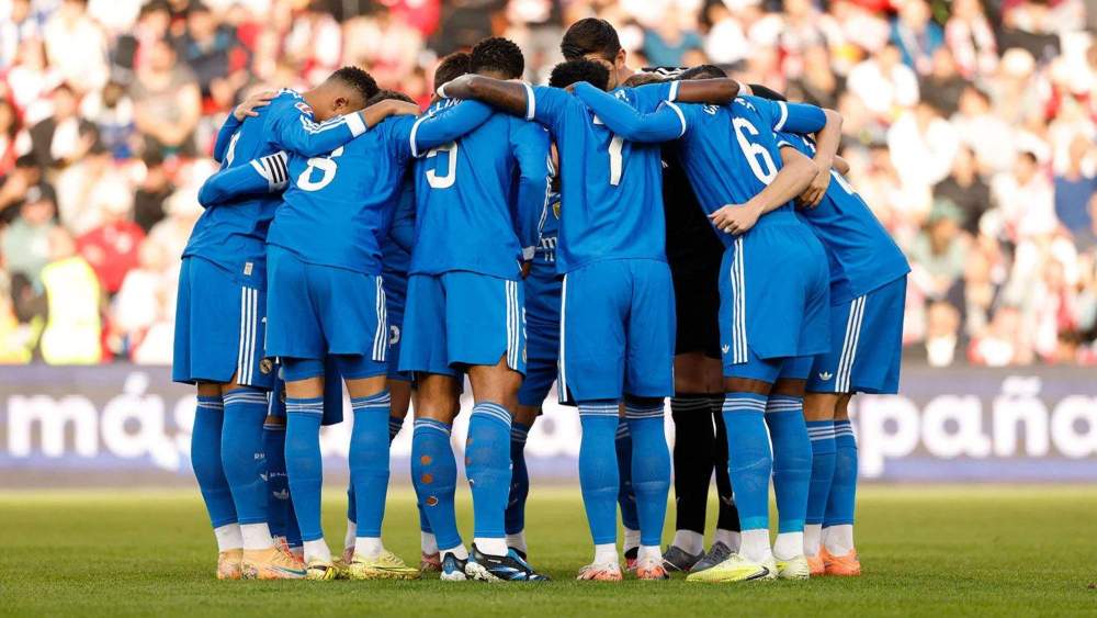 Piña del equipo en Vallecas Piña del equipo en Vallecas