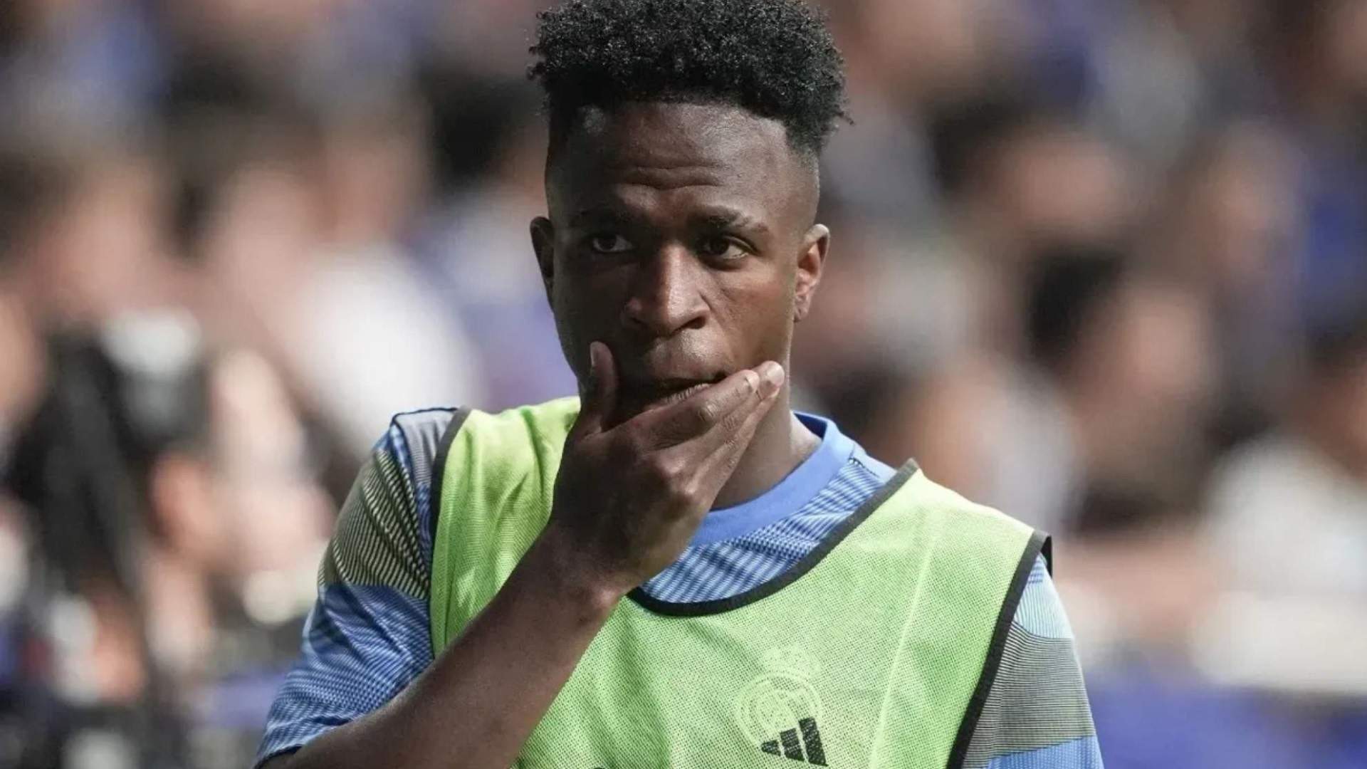 El enfado de Vinicius con Xabi Alonso tras ser suplente contra el Elche