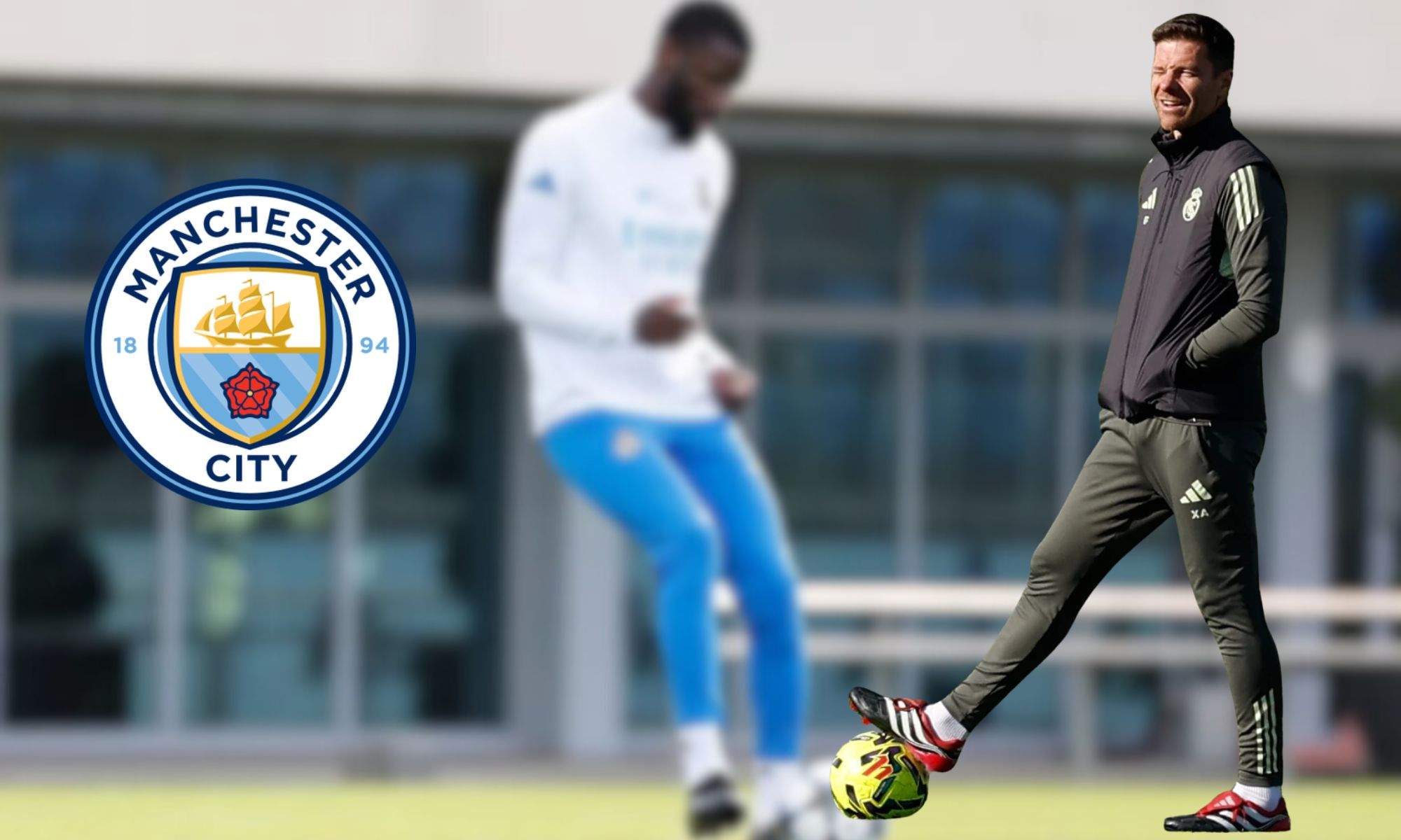 Rudiger, Xabi Alonso y escudo del Manchester City