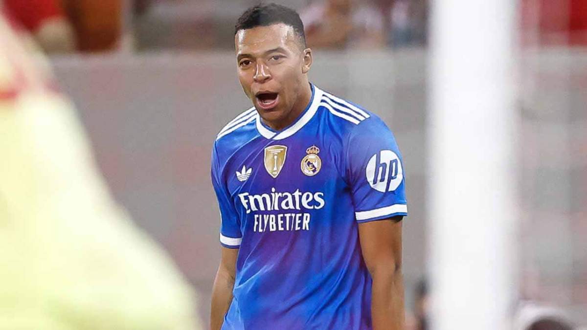 real madrid kylian mbappe primer poker champions league (1)
