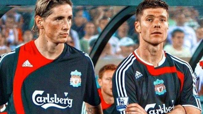 Torres y Xabi Alonso