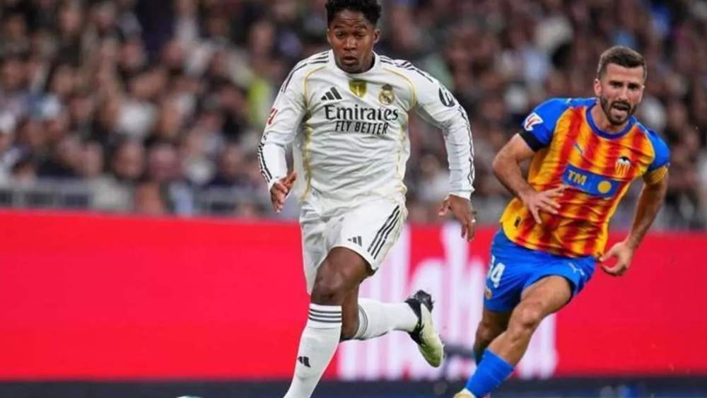 Endrick Felipe, junto a José luis Gayá, en el partido contra el Valencia del pasado 1 de noviembre.