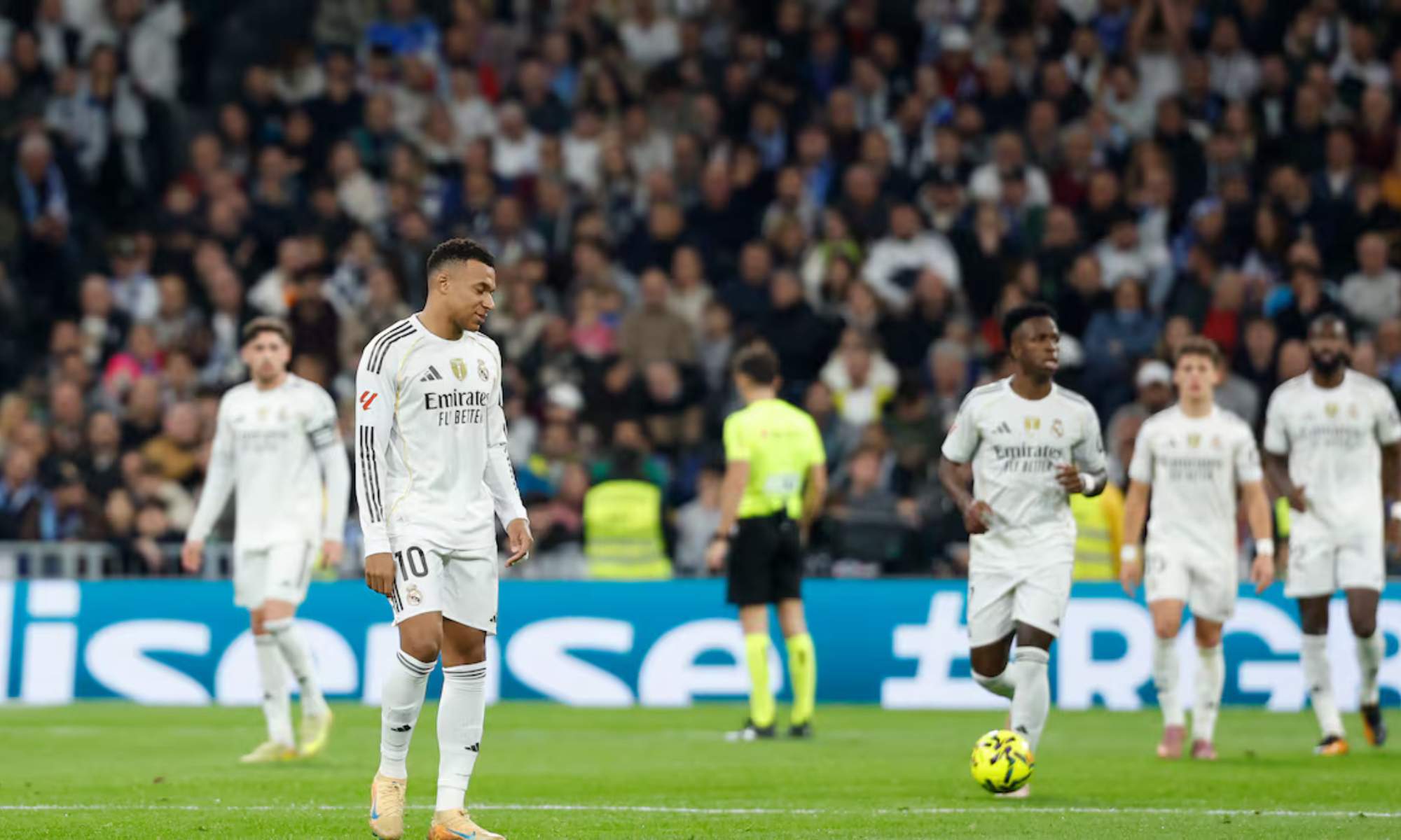 El Real Madrid está herido después de haber perdido contra el Celta, pero aún le queda un calendario de aúpa para poner fin a este 2025.