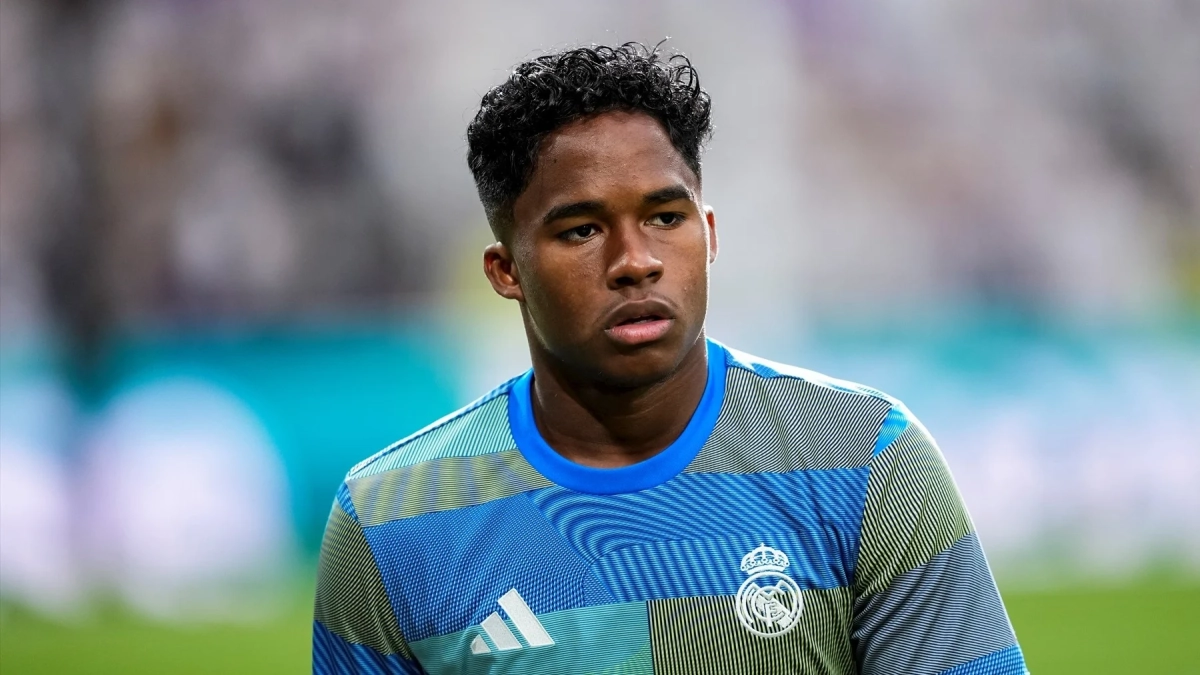 Endrick durante un calentamiento con el Real Madrid. Endrick durante un calentamiento con el Real Madrid.