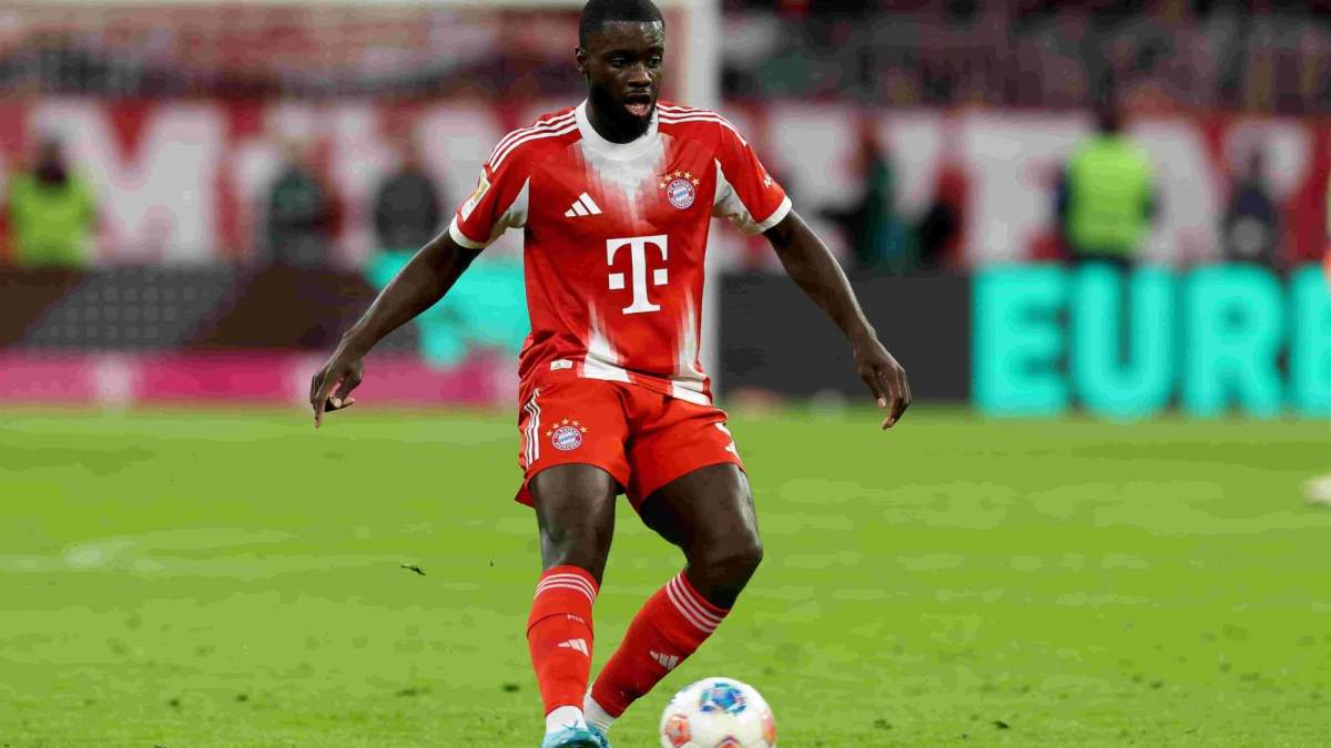 Dayot Upamecano disputando un partido con el Bayern Múnich. Dayot Upamecano disputando un partido con el Bayern Múnich.