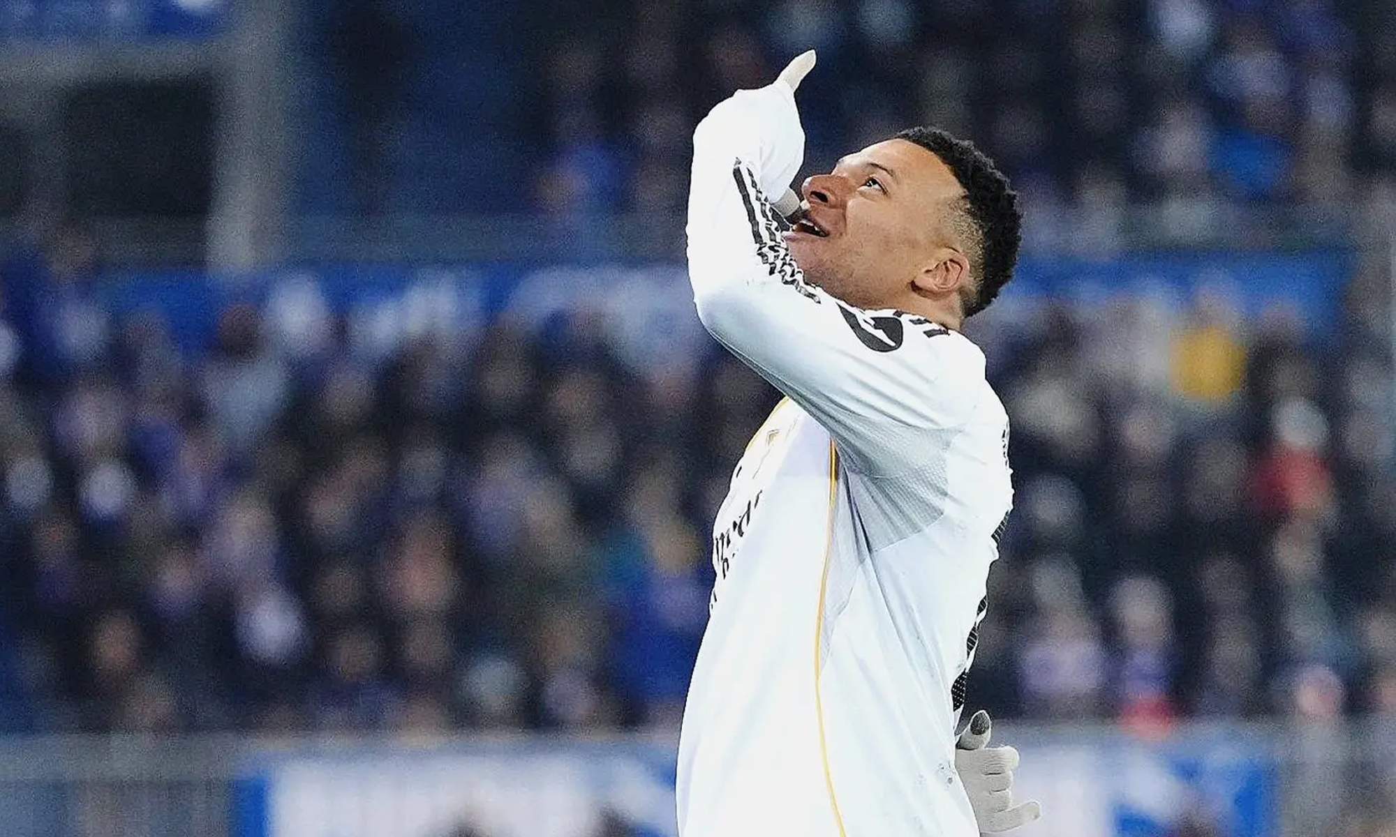 Kylian Mbappé celebrando un gol con el Real Madrid.