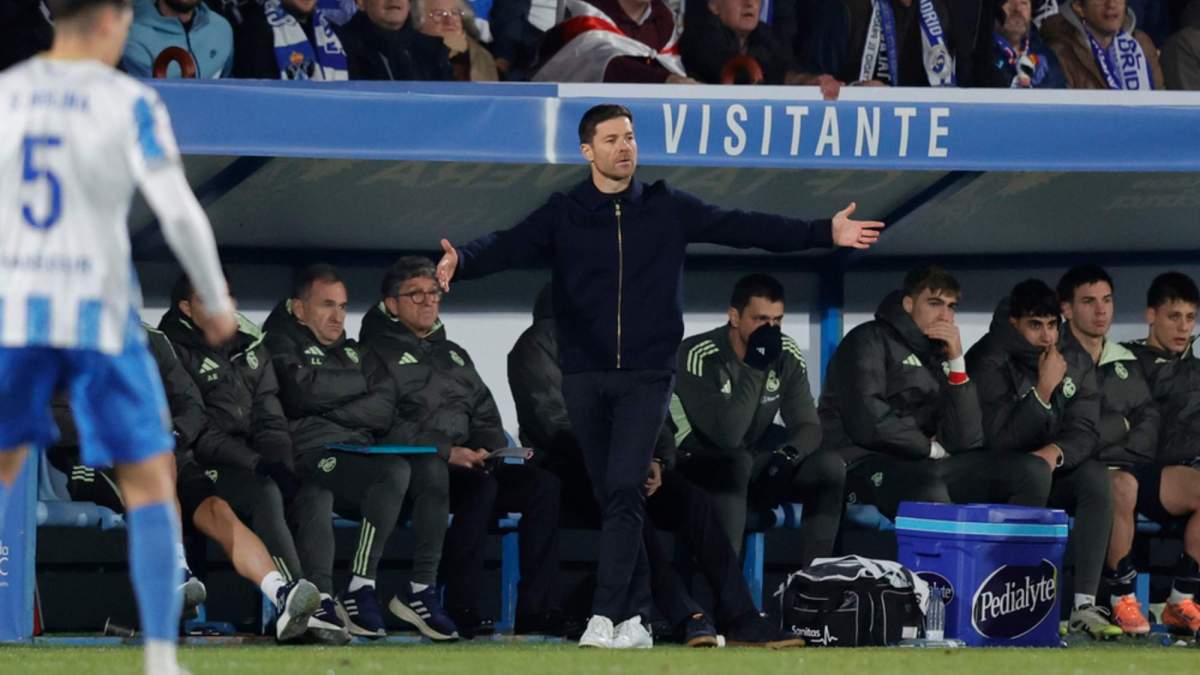 Xabi Alonso durante el partido de Copa frente al Talavera de la Reina