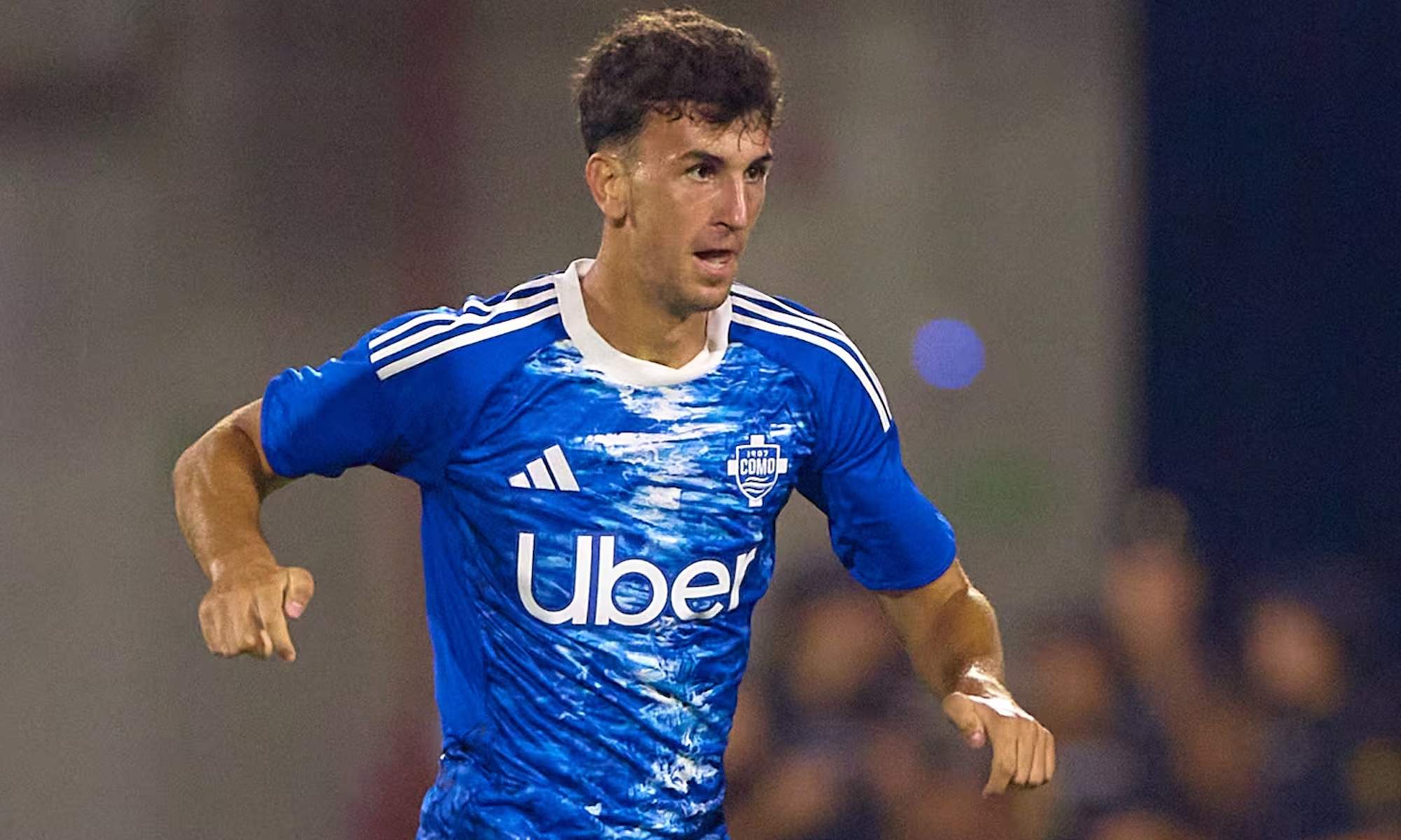 Jacobo Ramón jugando un partido con el Como. Jacobo Ramón jugando un partido con el Como.