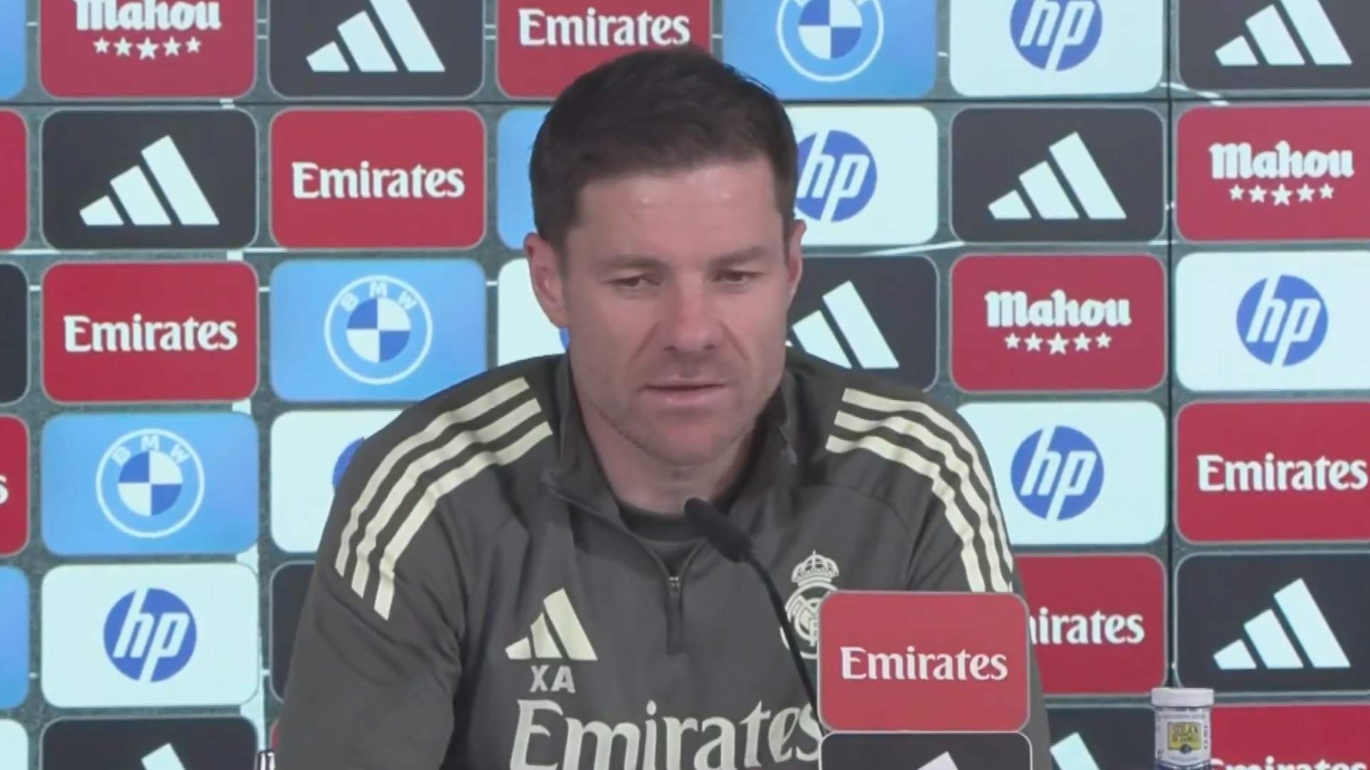 Huijsen, lesionado, Xabi Alonso desvela qué tiene y si podrá jugar mañana