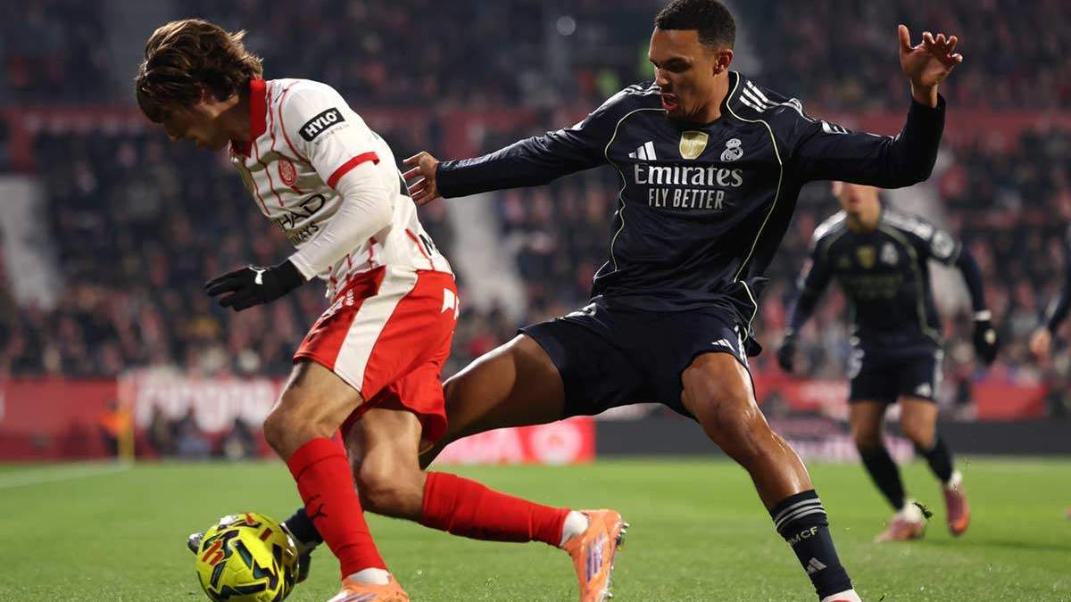 Trent Alexander Arnold en un partido de esta temporada contra el Girona