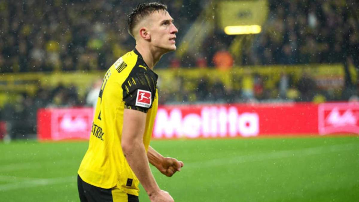 Nico Schlotterbeck celebrando un gol con el Borussia Dortmund Nico Schlotterbeck celebrando un gol con el Borussia Dortmund
